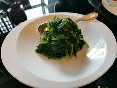 五粮液炒豆苗-北京四季酒店·采逸轩