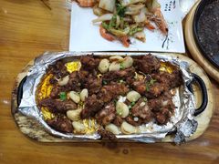 -老东镇啤酒屋海鲜加工·蒸汽海鲜·海鲜烧烤(台东店)