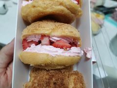 -壹心榴莲千层蛋糕甜品店