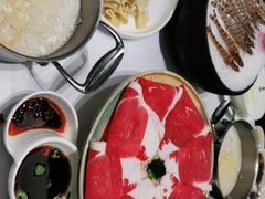 -红鼎豆捞·非遗鲍皇汤火锅(宝丰路店)