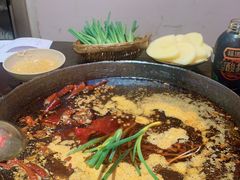 -四小区火锅·巷子里的重庆火锅(花照壁店)