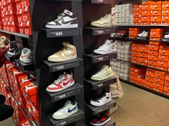 -NIKE上海青浦优选体验店