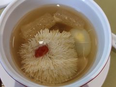 清汤鸽蛋菊花豆腐-湖影中餐厅·南京金茂威斯汀大酒店