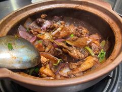 -胡须佬鸡煲四季火锅店(石厦西村直营店)