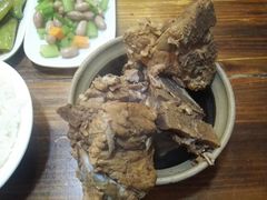 -万和春排骨砂锅米饭(湖北路店)