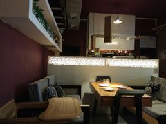-苹果树下艺术餐厅(宋庄店)