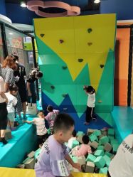 -天空之城家庭互动游乐场