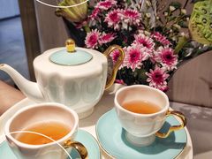 -燕庭·纯燕窝·甜品下午茶(南京西路店)