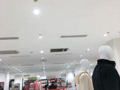 -优衣库(苏州天虹CCMall石路店)