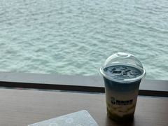 -抱抱地球咖啡馆(国家海洋博物馆店)