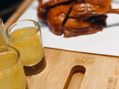 红烧乳鸽-汤城小厨(西直门凯德MALL店)