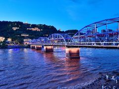 -兰州西关十字中山桥逸扉酒店