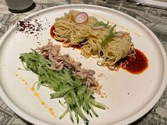 鸡丝拌面-桂满陇天书(南京德基旗舰店)