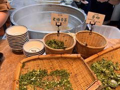 -云阿蛮云南生烫牛肉米线(奉贤路店)