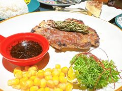 -吱咖啡西式简餐