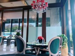 -上海虹桥西郊假日酒店