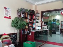 -壹阁胡羊焖饼(特色小吃街店)