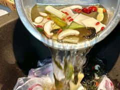-鲜潭蒸汽石锅鱼(五道口购物中心店)