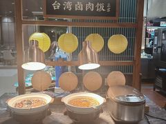 -金马门国际美食百汇(珞喻路店)