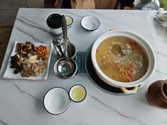 -蘑统田下·野生菌火锅
