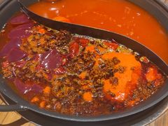 -旧街市鲜货老火锅(大光路店)