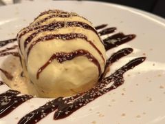 冰激凌-Efes Turkish & Mediterranean Cuisine 艾菲斯餐厅(陆家嘴店)