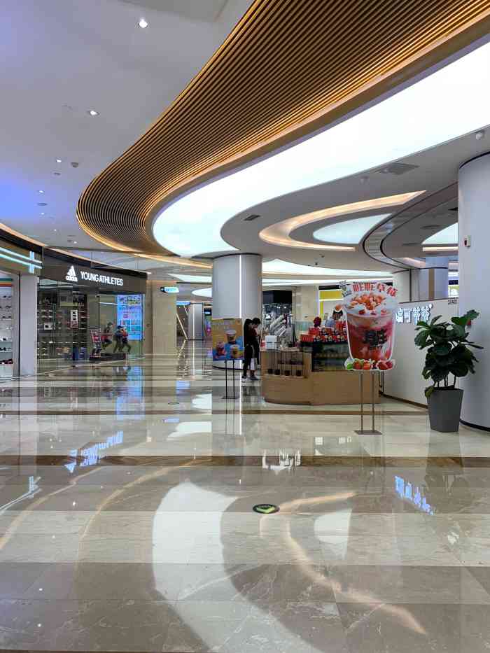 roye(大信店)-"瑞爷,什么时候改了名字了.真的挺不可思议.