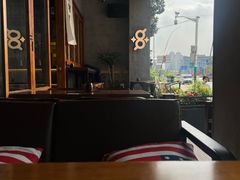 -8PINTS八品脱·日料·烧鸟·精酿小酒馆(莘庄店)