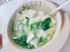 -余家庄肥肠鱼地方汤锅(银杏大道店)
