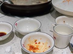 -三人行骨头王火锅(长寿店)