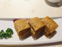 江南素衣卷-通安客栈中餐厅·何家小馆