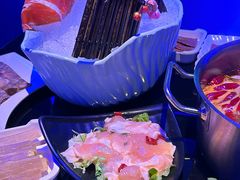 -唯爱KTV聚会餐厅(仙林东城汇店)