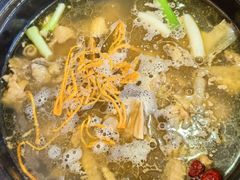 -野菌园·野生菌火锅首创第一家(关兴路总店)