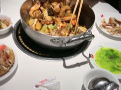 -七欣天香辣蟹火锅(闵行浦江欢乐颂店)