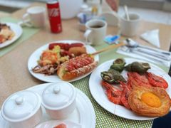 -亮马河饭店翠雅咖啡厅