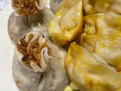 鲜肉锅贴-共和春(甘泉路店)