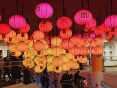 -m豆巧克力世界(上海世茂广场店)