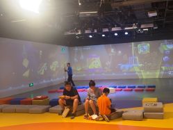 -小鸡哆哆故事屋·儿童乐园(嘉里城店)