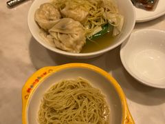 -香港百合居(LCM置汇旭辉广场店)
