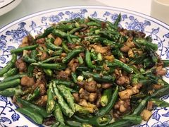 芙蓉辣爆鸡-芙蓉凰花园酒楼