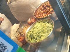 -老王芙蓉蛋卷饼(万达店)