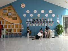 -西安小天鹅艺术团(曲江Alice店)