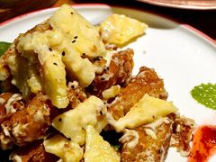 菠萝油条虾-觅山云南菜(泊富ICITY店)