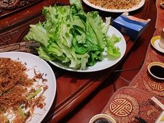 -鹏城人家海鲜酒家·23年老字号(较场尾店)