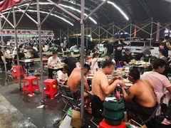 大堂-永红源啤酒·烧烤·海鲜·大排档(青特城店)