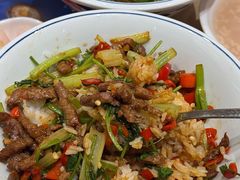 -李与白包子铺(桐梓林店)