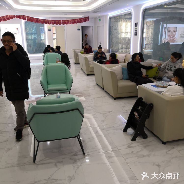 年过半百，从未想过要去洁牙，感谢大众点评送给我一次云