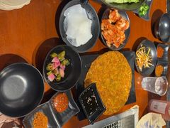 -肉甲韩国木炭烤肉(新壹街1店)