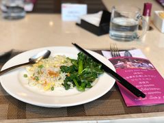 -广州中心皇冠假日酒店-环市食坊·海鲜自助餐厅