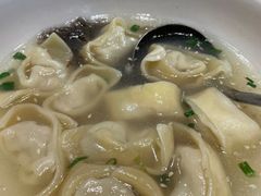 刀鱼馄饨-镇扬菜馆